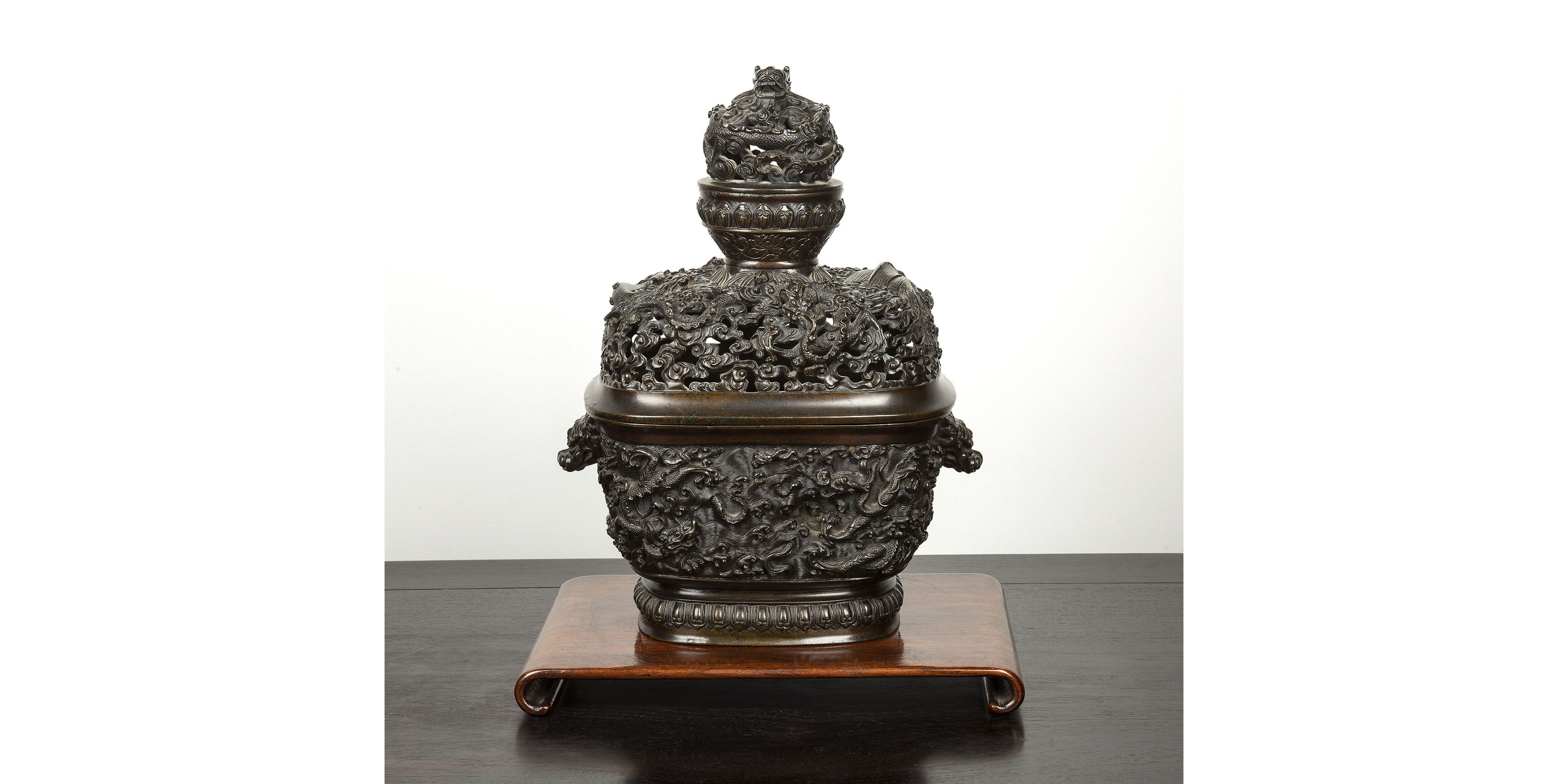 Chinese Bronze Censer Sells for £118,000 at Mallams' 9 November Asian Art Sale 